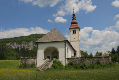 Bitnje v Bohinju - Cerkev Marije vnebovzete