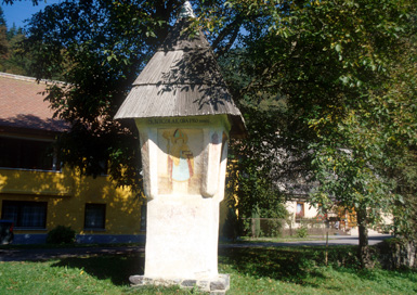 Brezno pri Podvelki - Hribernikovo znamenje