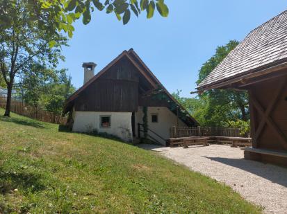 Doslovče - Rojstna hiša Frana Saleškega Finžgarja