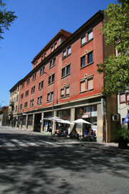 Ljubljana - Stanovanjski blok Poljanska 15