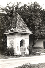 Na Logu - Znamenje