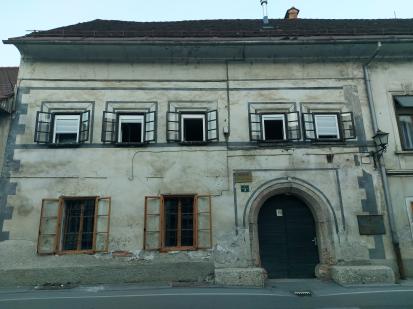 Škofja Loka - Hiša Spodnji trg 4