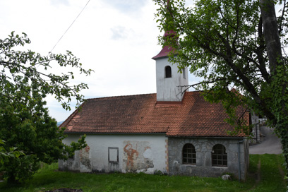 Stražnji Vrh - Cerkev sv. Nikolaja