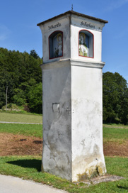 Zgornja Voličina - Znamenje