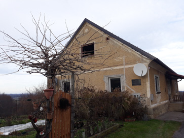 Nadbišec - Spominska plošča na hiši Nadbišec 10