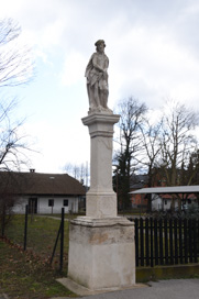 Turnišče - Znamenje s Trpečim Kristusom