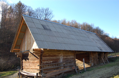 Babna Reka - Gospodarsko poslopje domačije Babna Reka 20