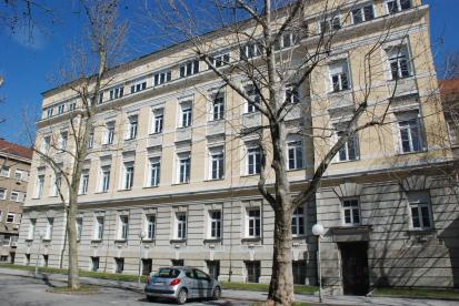 Maribor - Sodna palača in zapori
