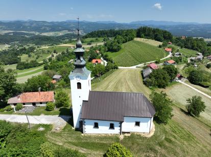 Vinji Vrh pri Beli Cerkvi - Cerkev sv. Janeza Krstnika