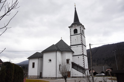 Črmošnjice - Cerkev Marijinega vnebovzetja