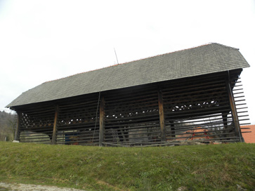 Selo nad Laškim - Kozolec na domačiji Selo nad Laškim 5