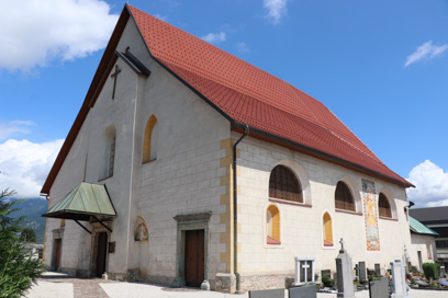 Lesce - Cerkev Marijinega vnebovzetja