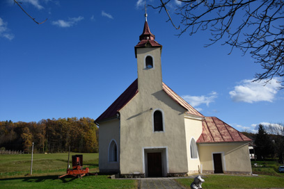 Trnovec pri Metliki - Cerkev sv. Antona Padovanskega