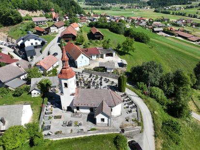 Beli Grič - Cerkev sv. Križa