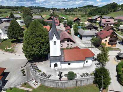Veliki Slatnik - Cerkev Žalostne Matere božje