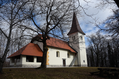 Semič - Cerkev sv. Lovrenca na Smuku