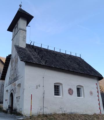 Laze pri Predgradu - Cerkev sv. Vida