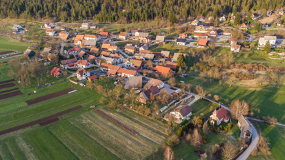 Gorenje Jezero - Cerkev sv. Kancijana