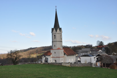 Hrušica na Dolenjskem - Cerkev sv. Jakoba