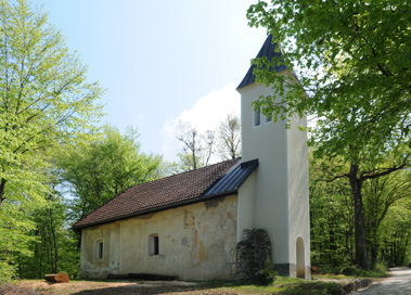 Pangrč Grm - Cerkev sv. Nikolaja