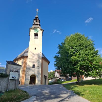 Planina pod Golico - Cerkev sv. Križa