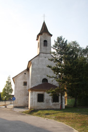 Jesenice - Cerkev Marije Pomočnice