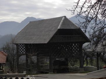 Selo nad Laškim - Kozolec na domačiji Selo nad Laškim 1