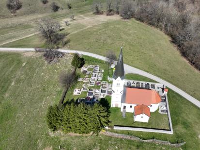 Gorica pri Raztezu - Cerkev sv. Duha