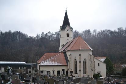 Brestanica - Cerkev sv. Petra