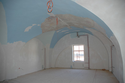 Brežice - Prezbiterij cerkve sv. Antona Padovanskega