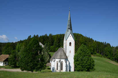 Leše pri Prevaljah - Cerkev sv. Ane
