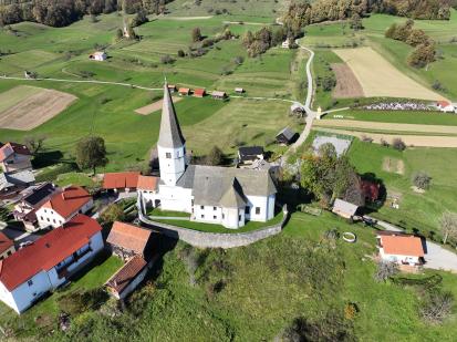 Zagorje pri Lesičnem - Cerkev Marije Pomočnice