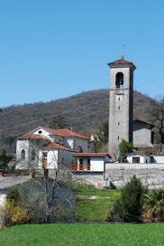 Gorenje Polje pri Anhovem - Cerkev sv. Mihaela