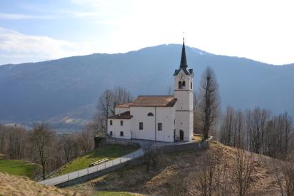 Libušnje - Cerkev sv. Duha