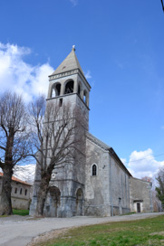 Tomaj - Cerkev sv. Petra in Pavla