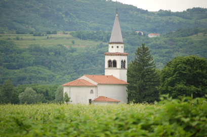 Dobravlje - Cerkev sv. Petra