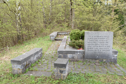 Kozjak - Grobnica borcev XIV. in XVII. divizije