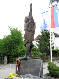Kozje - Grobnica in spomenik