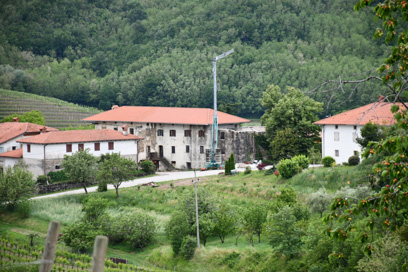 Drnovk - Domačija Drnovk 8 in 9