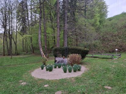 Ljubljana - Grobišče žrtev povojnih pobojev v Kucji dolini