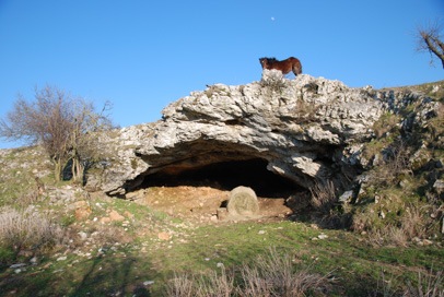 Parje - Arheološko najdišče Parska golobina