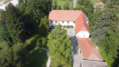 Radlje ob Dravi - Dvorec Mahrenberg