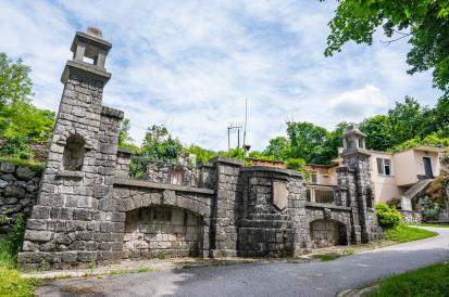 Grgarske Ravne - Vodnjak princese Marije-Ane pl. Parmske