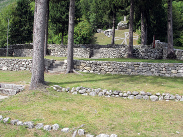 Soča - Vojaško pokopališče iz prve svetovne vojne