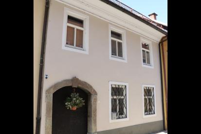 Kranj - Hiša Tomšičeva 12