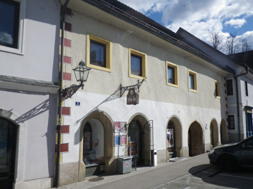 Kamnik - Hiša Glavni trg 4