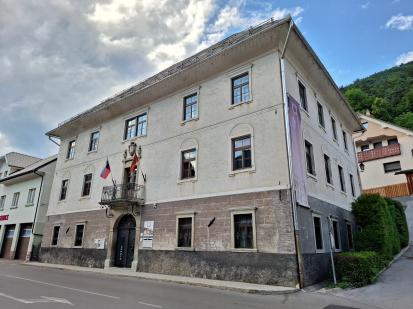 Jesenice - Kosova graščina