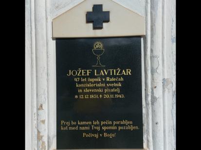 Rateče - Grob Josipa Lavtižarja