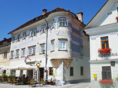 Radovljica - Hiša Linhartov trg 3
