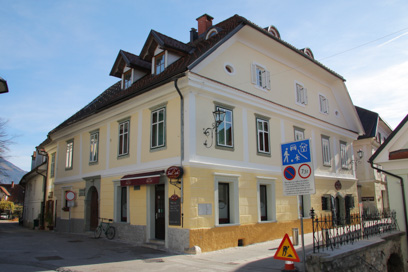 Radovljica - Hiša Linhartov trg 8